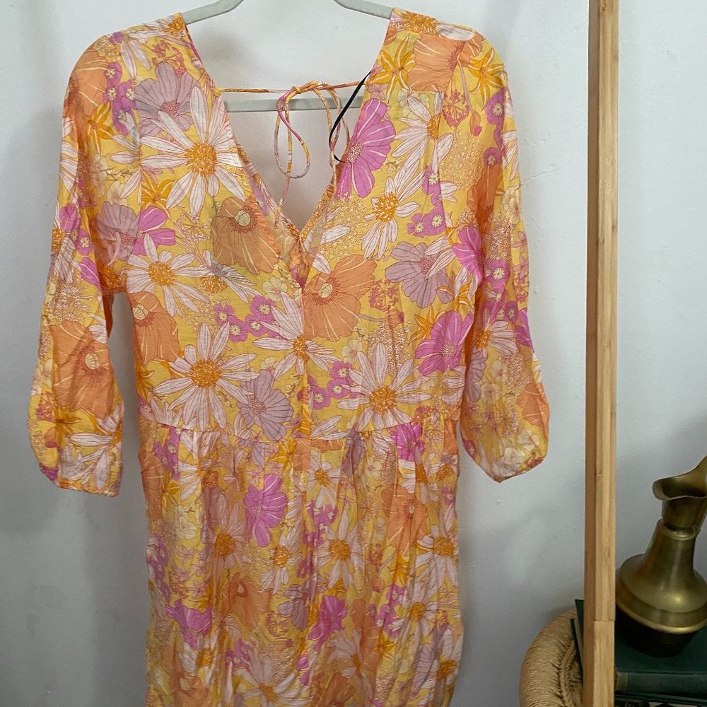 BNWT H&M orange and peach floral dress size medium